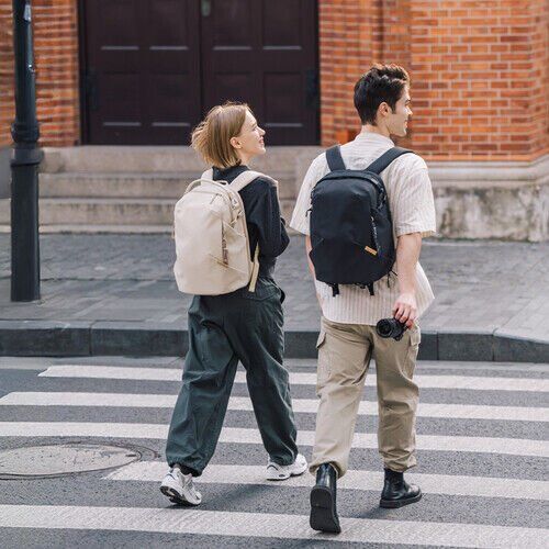 PGYTECH OneGo Lite Backpack 16L (Forest Green) | Kompakt Kamera & Laptop Sırt Çantası