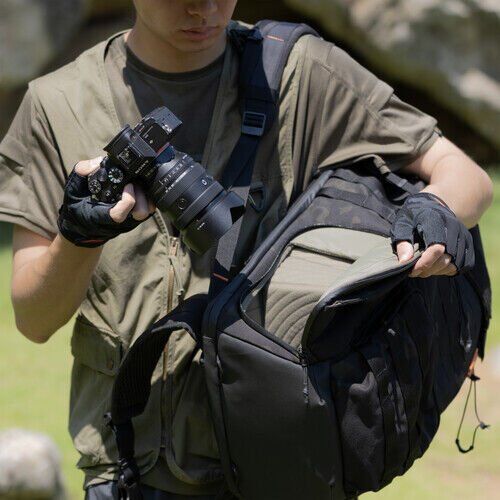 PGYTECH OneMo Tactical Camera/Drone Backpack (Dark Night Camo, 35 L) – Çok Amaçlı Kamera & Drone Sırt Çantası