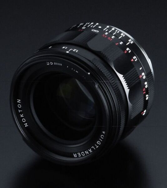 Voigtländer Nokton 35mm f/1.2 Aspherical IV Leica M Mount Lens