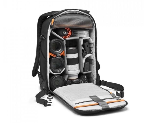 Lowepro Flipside BP 300 AW III Sırt Çantası Siyah
