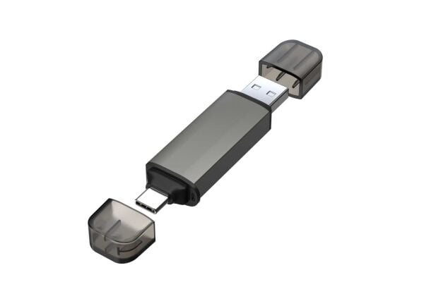 Kodak SD ve Micro SD Kart Okuyucu  (2-IN-1) C220