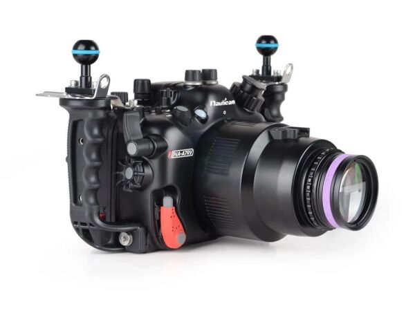 Nauticam SMC-3  (2.3x büyütme ile Süper Makro Dönüştürücü 3 )