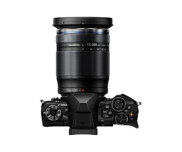Olympus OM System M.Zuiko Digital 12-200mm f3.5-6.3 Zoom Objektif