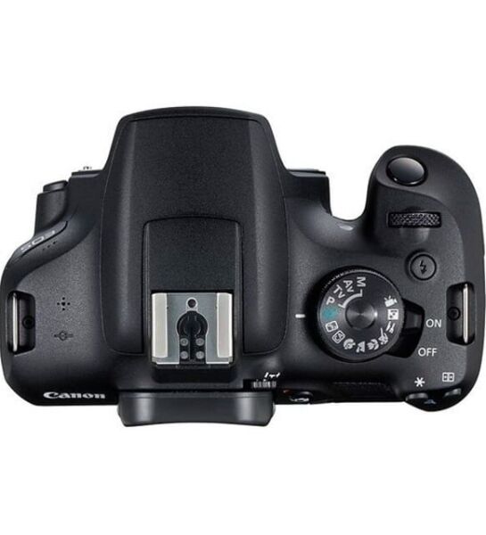 Canon EOS 2000D / Rebel T7 DSLR Fotoğraf Makinesi (EF/EF-S Uyumlu)
