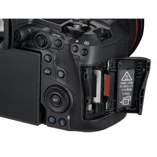 Canon EOS R5 Aynasız Fotoğraf Makinesi (RF Mount)