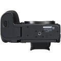 Canon EOS R7 Aynasız Fotoğraf Makinesi (RF Mount)
