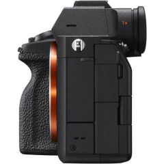 Sony A7 IV Body Aynasız Full Frame Dijital Fotoğraf Makinesi