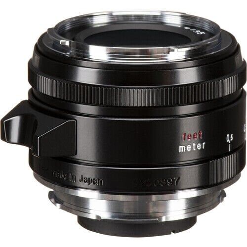 Voigtlander Nokton Vintage 35mm f/1.5 Aspherical Type II VM Leica M Mount Lens (Siyah)