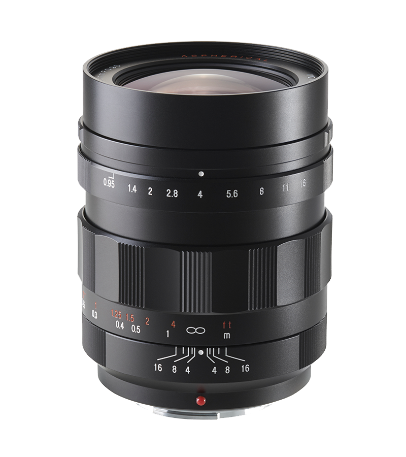 Voigtländer lens F0.95/17.5mm NOKTON