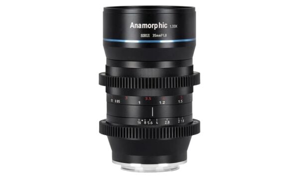 Sirui 35mm F1.8 1.33x APS‑C Anamorfik Lens (MFT Mount) – Profesyonel Sinema Lens