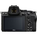 Nikon Z5 24-50mm Lensli Aynasız Fotoğraf Makinesi