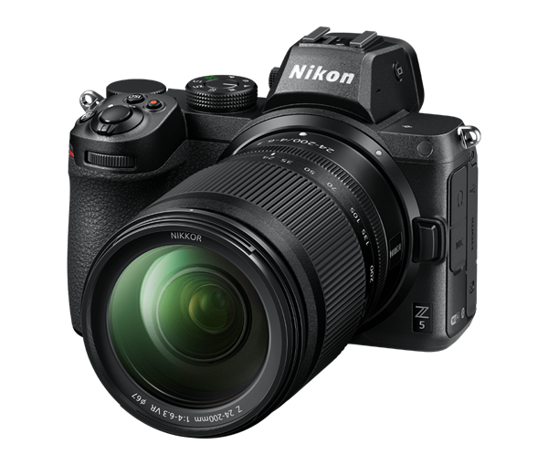 Nikon Z 5 + 24-200mm f/4-6.3 Aynasız Fotoğraf Makinesi