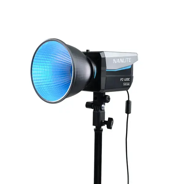 Nanlite FC-120C RGBW Tam Renkli LED Spot Işık