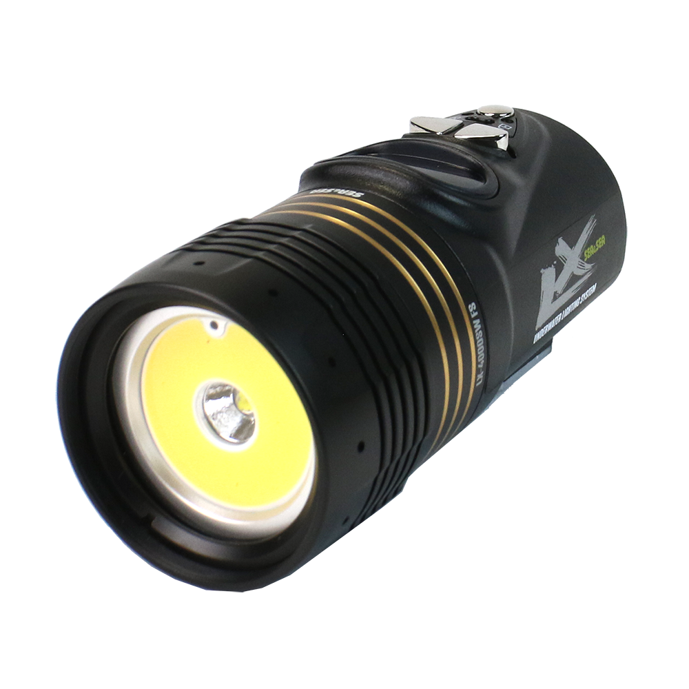 Sea&Sea LX-4000SW FS Video Işığı (4000 Lümen) -Siyah-